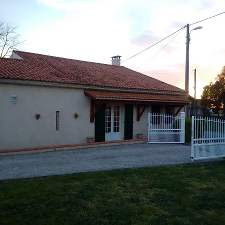 La Mancine Laulan Bed & Breakfast 3*