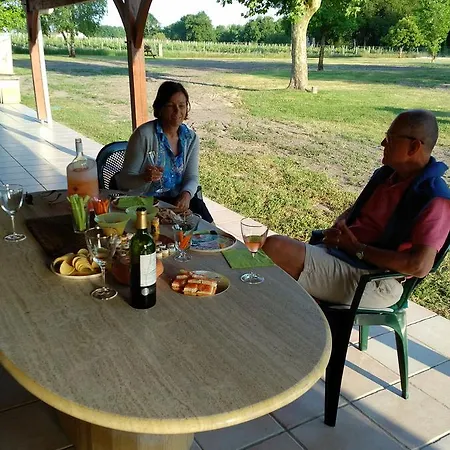 La Mancine Laulan Bed & Breakfast 3*