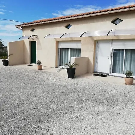 Bed & Breakfast La Mancine Laulan 3*