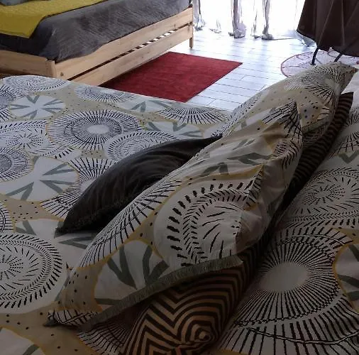 Oda ve Kahvaltı La Mancine Laulan Jau-Dignac-et-Loirac