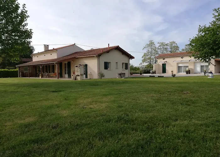 La Mancine Laulan 3* Jau-Dignac-et-Loirac